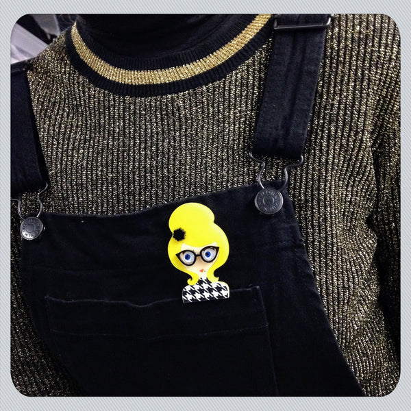 DENISE Acrylic brooch - Isa Duval