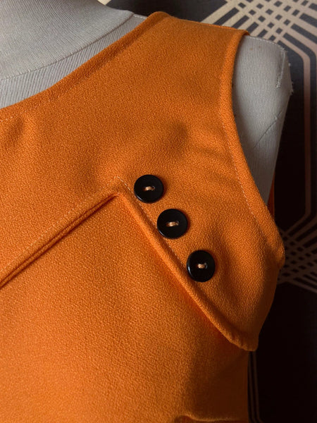 Robe chasuble orange neuve, années 60
