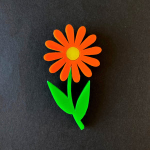DAISY FLOWER Acrylic Brooch